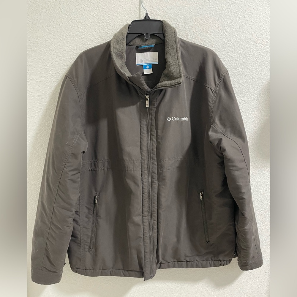 Columbia Men's Dark brown Gray thick Performance Jacket